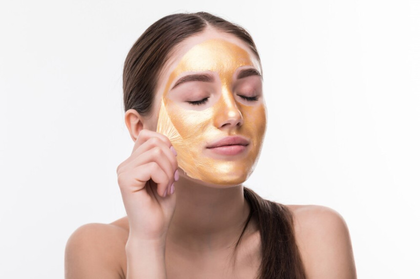 Golden Elixir Facial: The Perfect Self-Care Ritual You Need This Winter